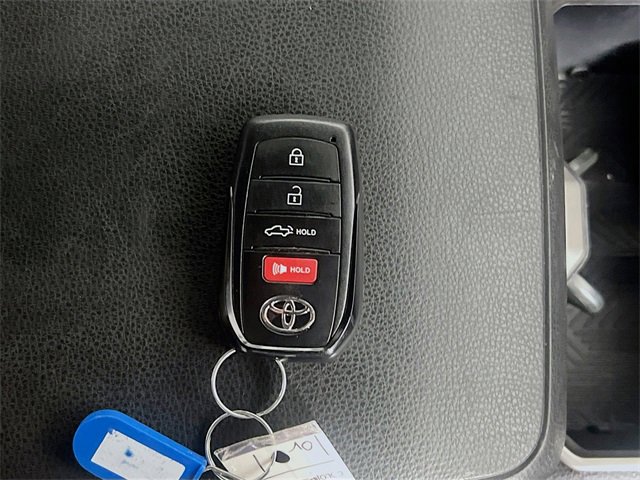 Used 2024 Toyota Tacoma TRD Sport image 32