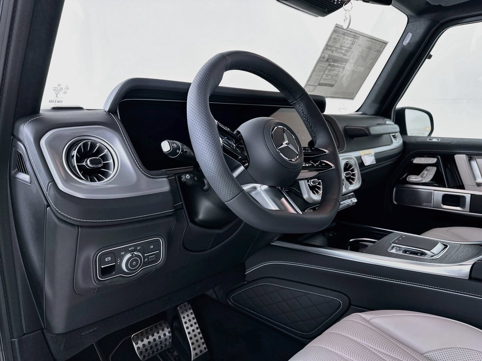 New 2026 Mercedes-Benz G 580 w/ EQ Technology image 10