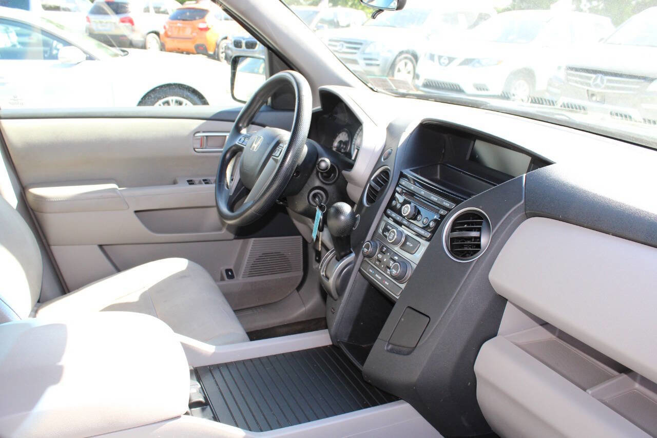 Used 2012 Honda Pilot EX image 12