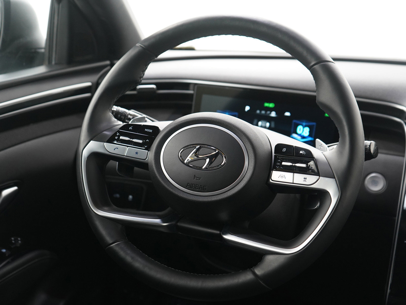 Used 2022 Hyundai Santa Cruz Limited image 14