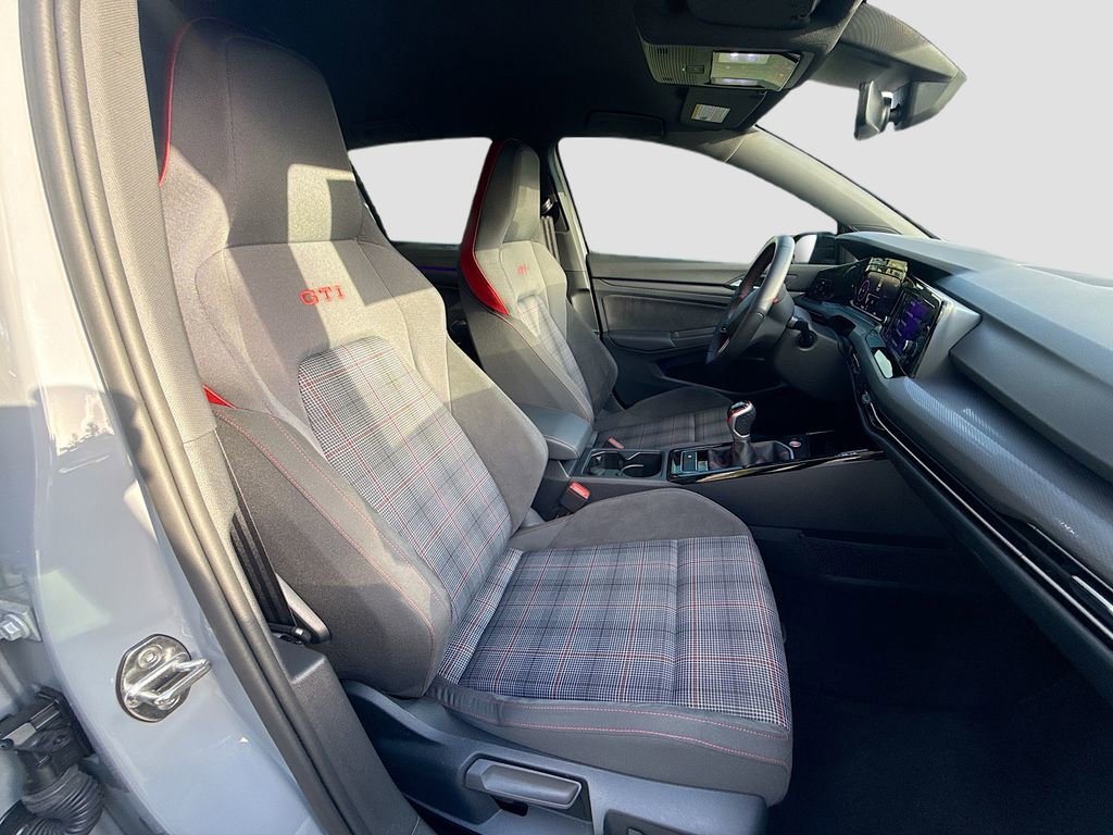 Used 2024 Volkswagen GTI S image 28