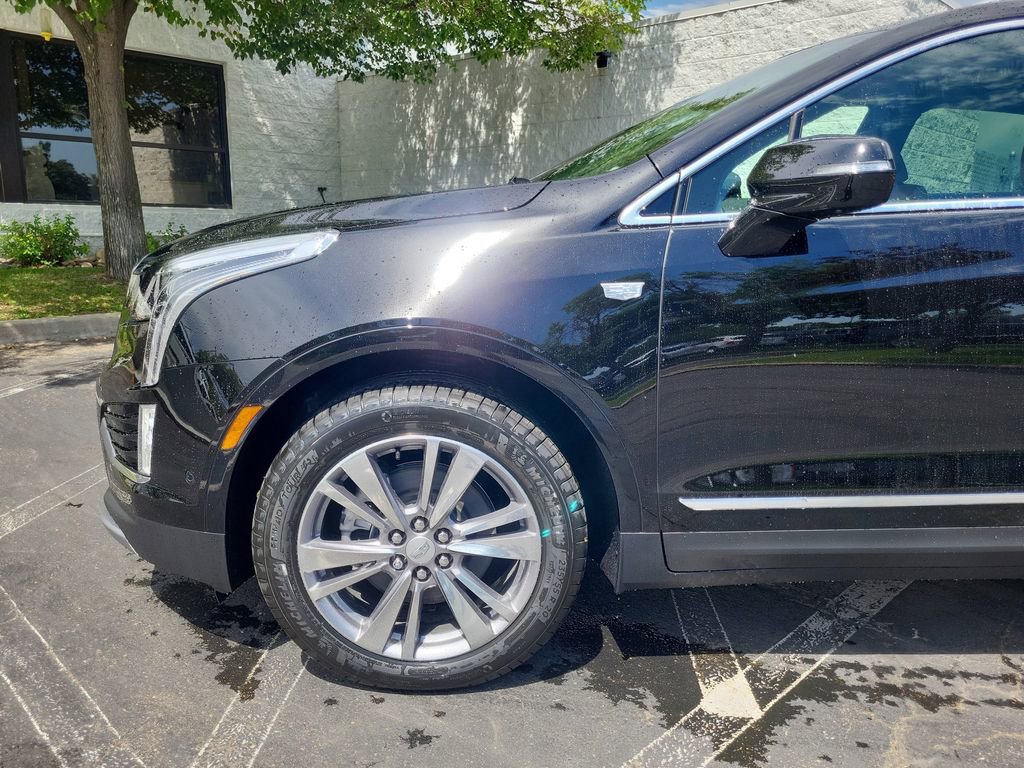 New 2025 Cadillac XT5 Premium Luxury w/ Technology Package AWD/4WD image 6