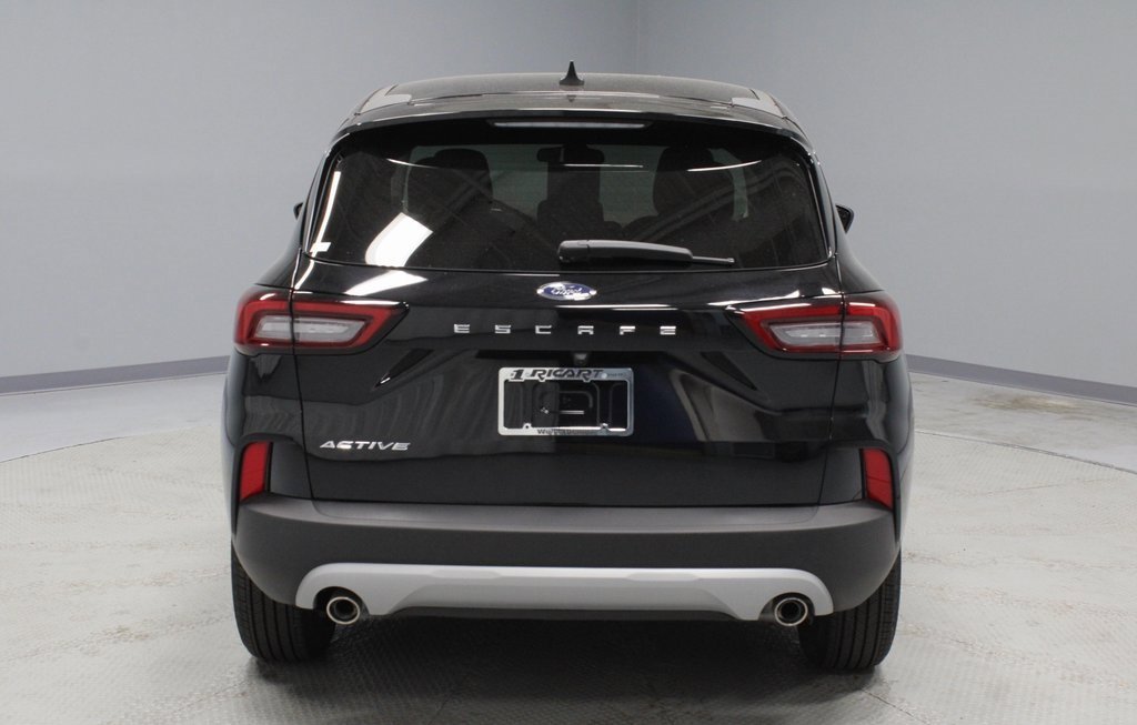 Certified 2025 Ford Escape Active image 9