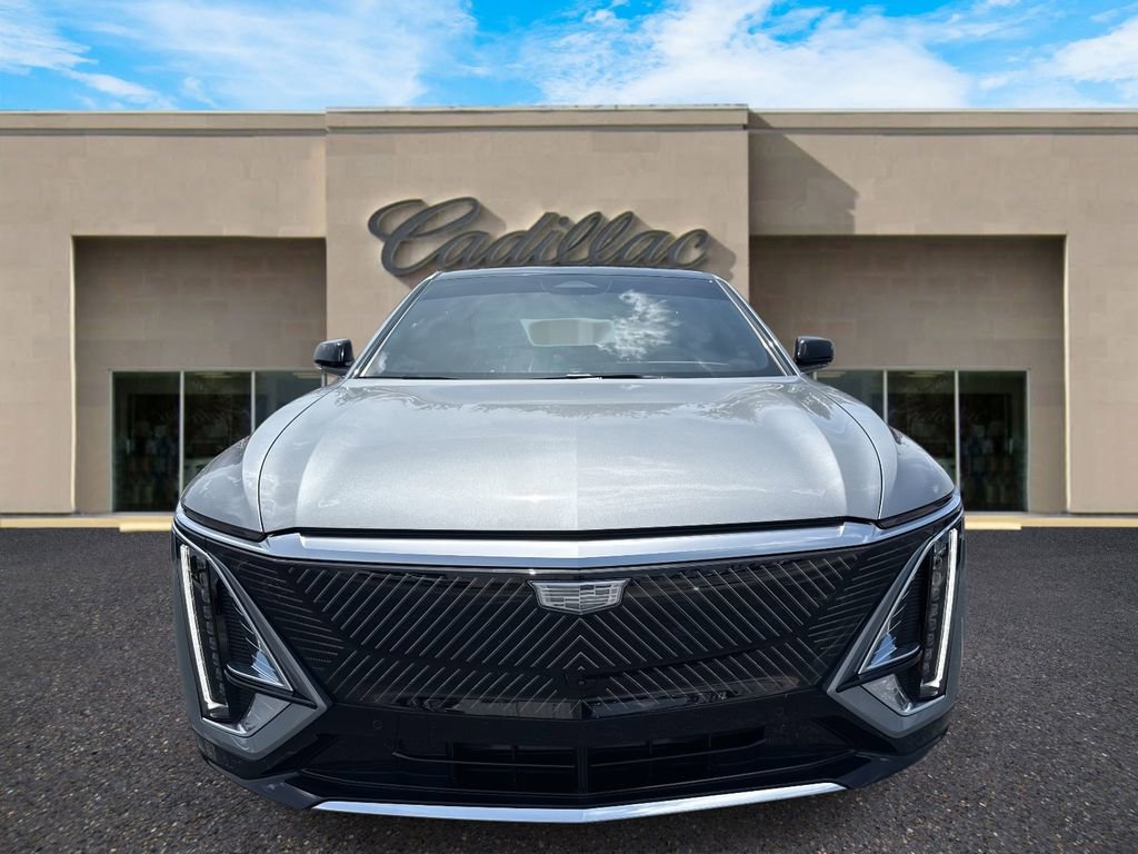 New 2025 Cadillac Lyriq Luxury image 8