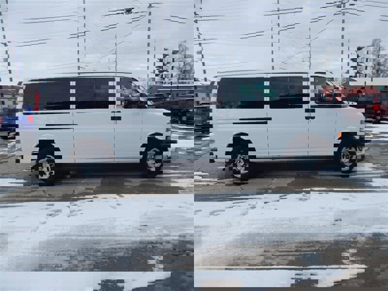 Used 2017 Chevrolet Express 3500 LT w/ LT Preferred Equipment Group