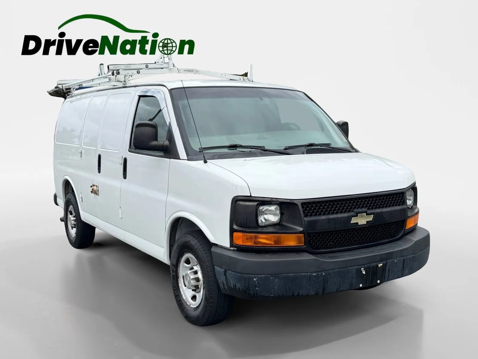 Used 2012 Chevrolet Express 2500 RWD image 3