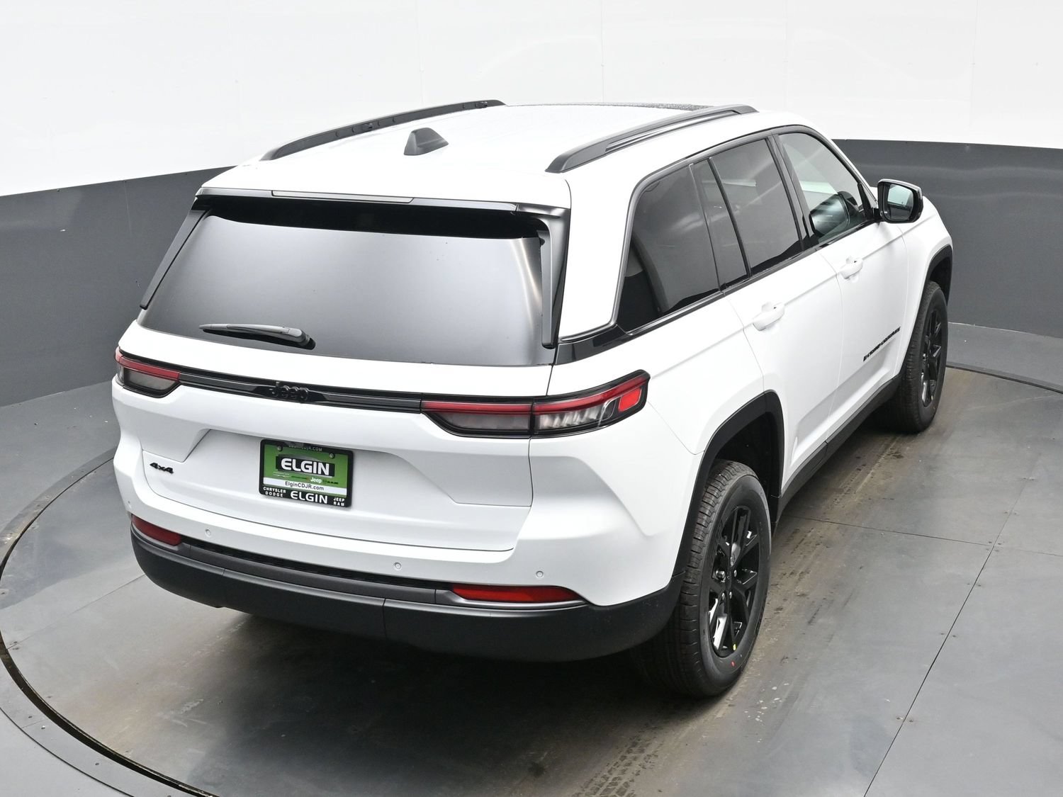 New 2026 Jeep Grand Cherokee Altitude AWD/4WD image 25