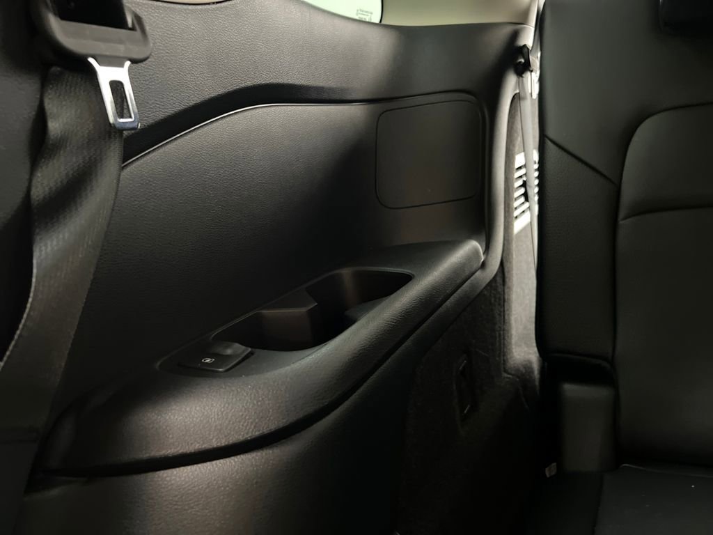 Used 2025 Nissan Pathfinder SL image 29