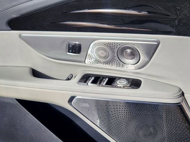 New 2026 Lincoln Nautilus Reserve image 9