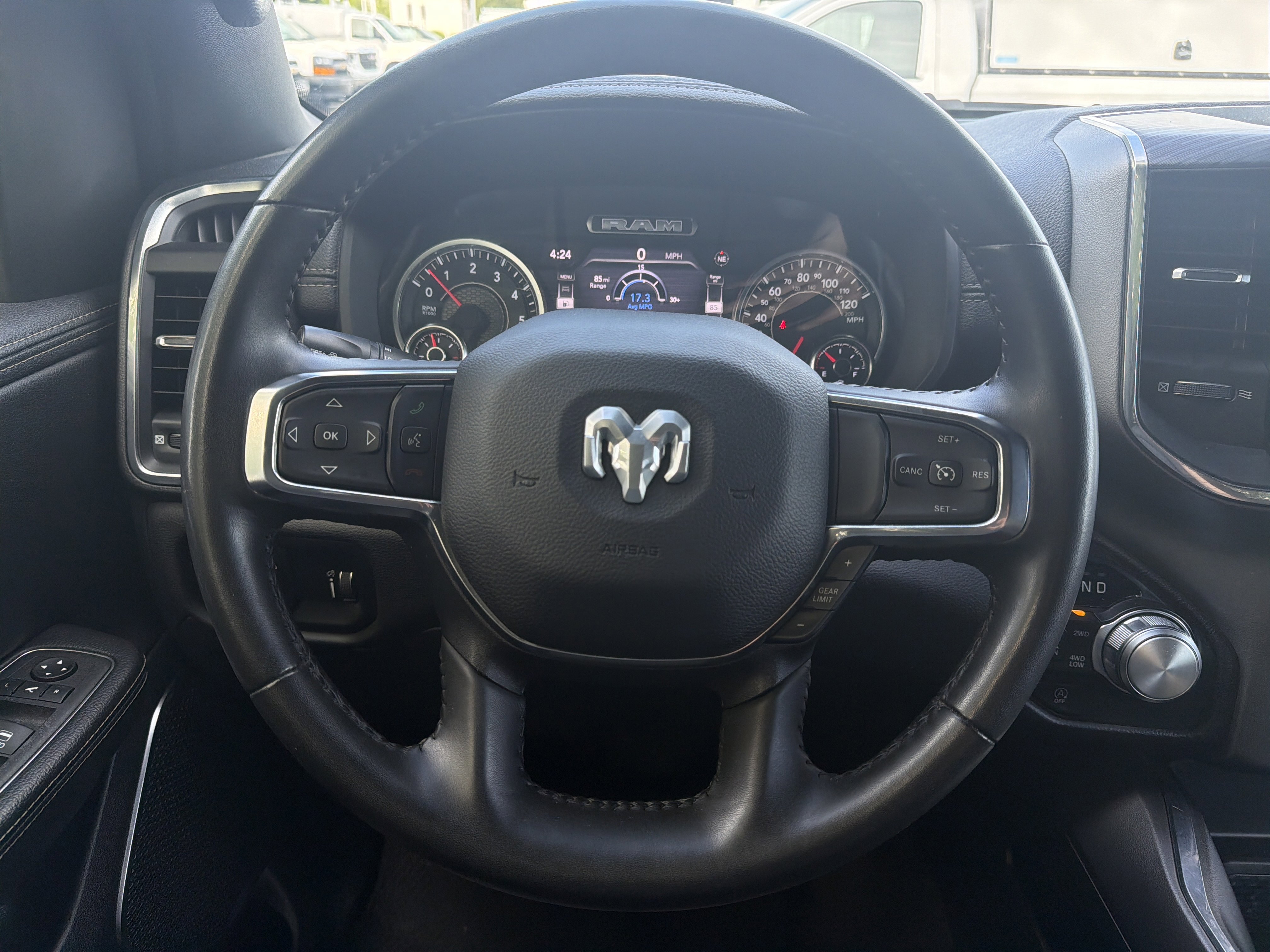 Used 2024 RAM 1500 Laramie image 18