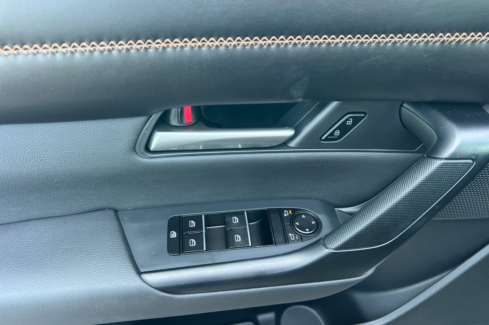 New 2026 MAZDA CX-50 AWD 2.5 S w/ Weather Package image 8