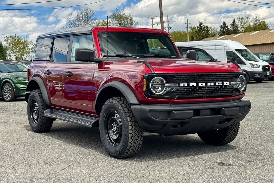 New 2026 Ford Bronco Big Bend AWD/4WD image 1