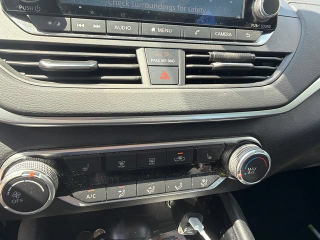 Used 2021 Nissan Altima 2.5 SV w/ SV Premium Package FWD image 14
