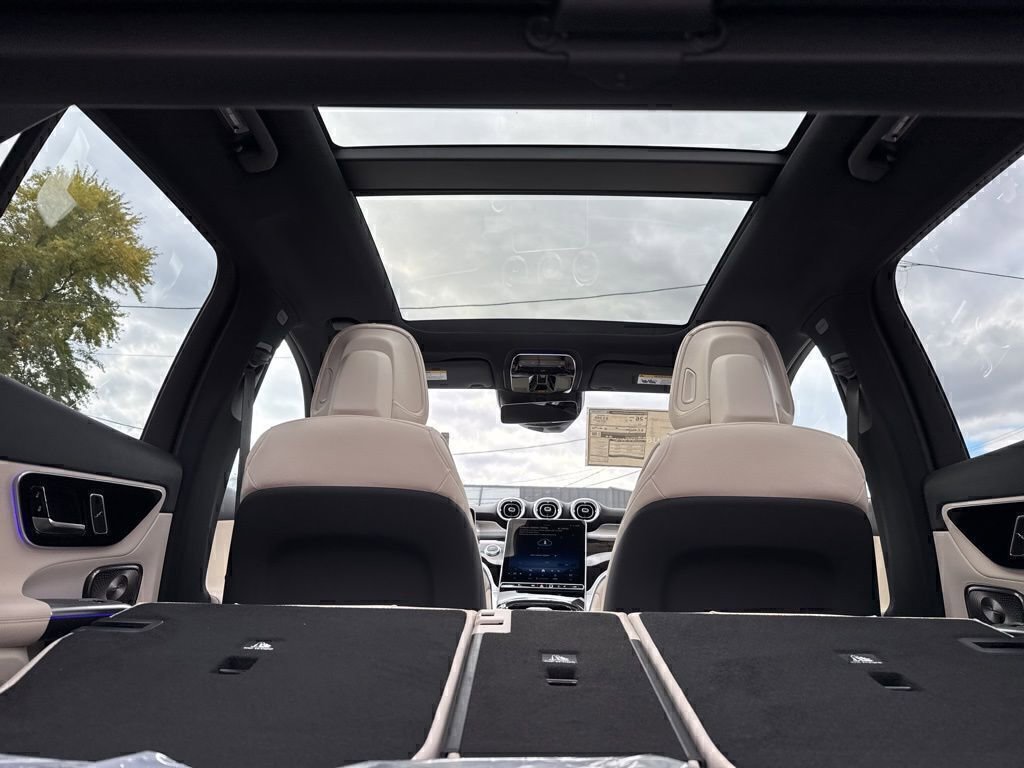 New 2026 Mercedes-Benz GLC 300 4MATIC image 32