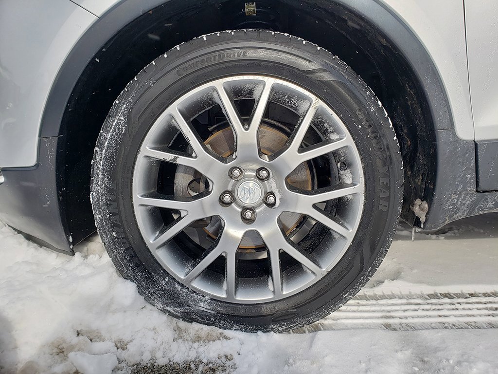 Used 2018 Buick Encore Sport Touring w/ Safety Package image 19