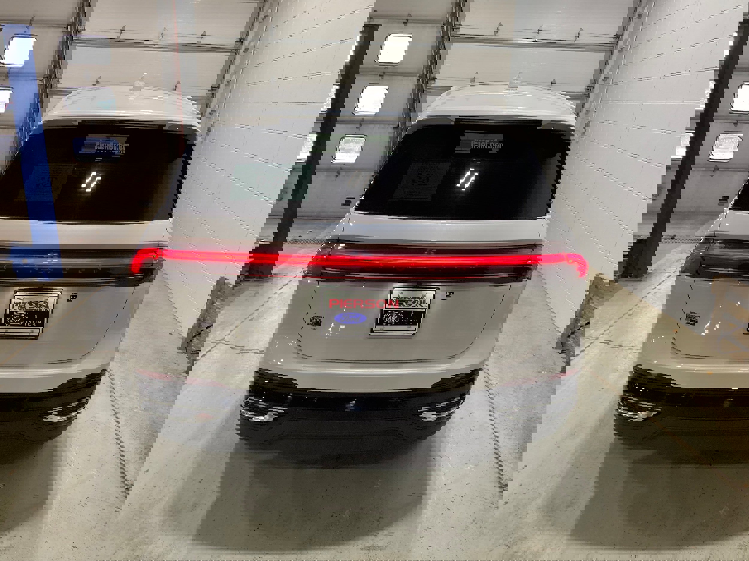 Used 2026 Lincoln Nautilus Premier w/ Equipment Group 102A image 13