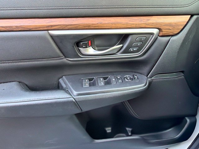 Used 2020 Honda CR-V Touring image 31