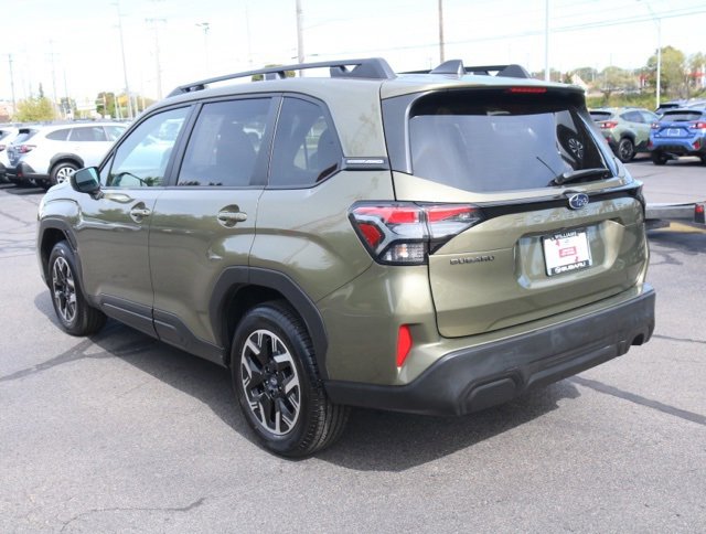 Certified 2025 Subaru Forester Premium image 6