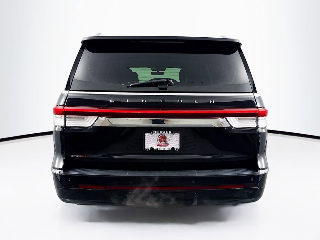 Used 2024 Lincoln Navigator L 4WD image 8
