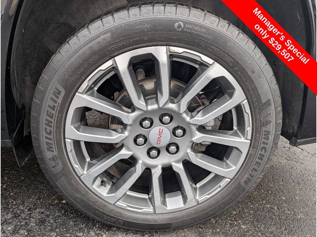 Used 2021 GMC Acadia Denali w/ Denali Ultimate Package image 28