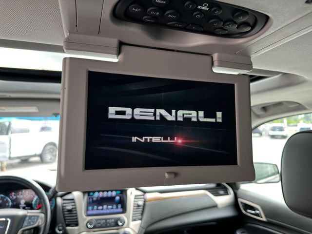 Used 2019 GMC Yukon Denali w/ Denali Ultimate Package AWD/4WD image 24