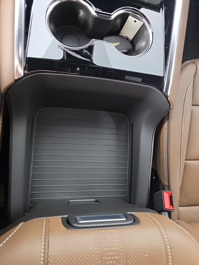 New 2026 Chevrolet Tahoe High Country w/ Sun And Tow Package image 26