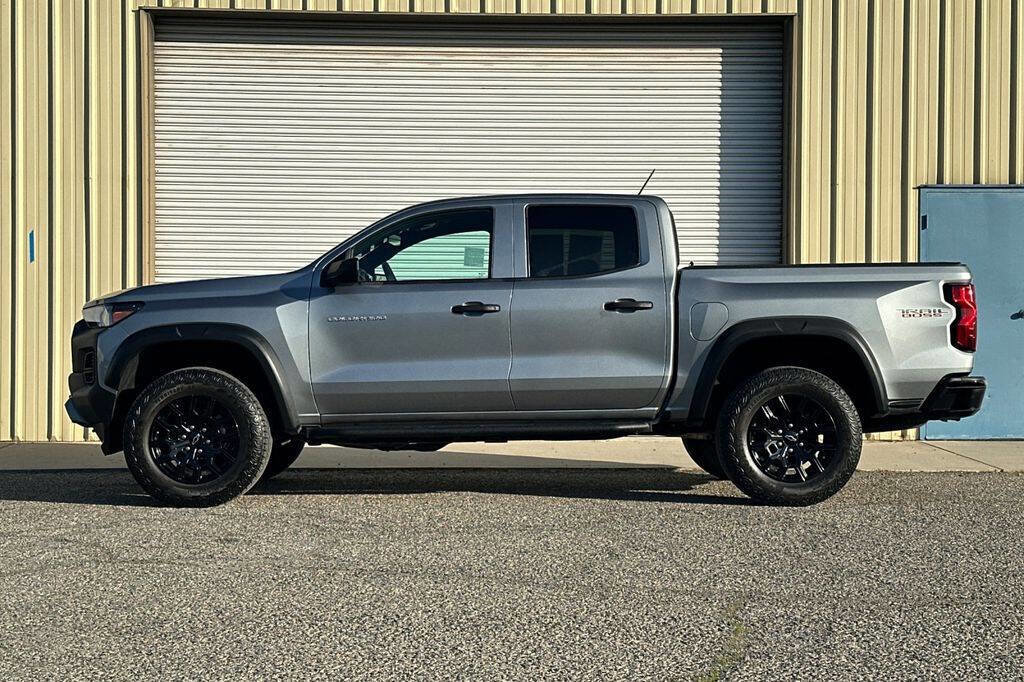 Used 2023 Chevrolet Colorado Trail Boss w/ Advanced Trailering Package image 3