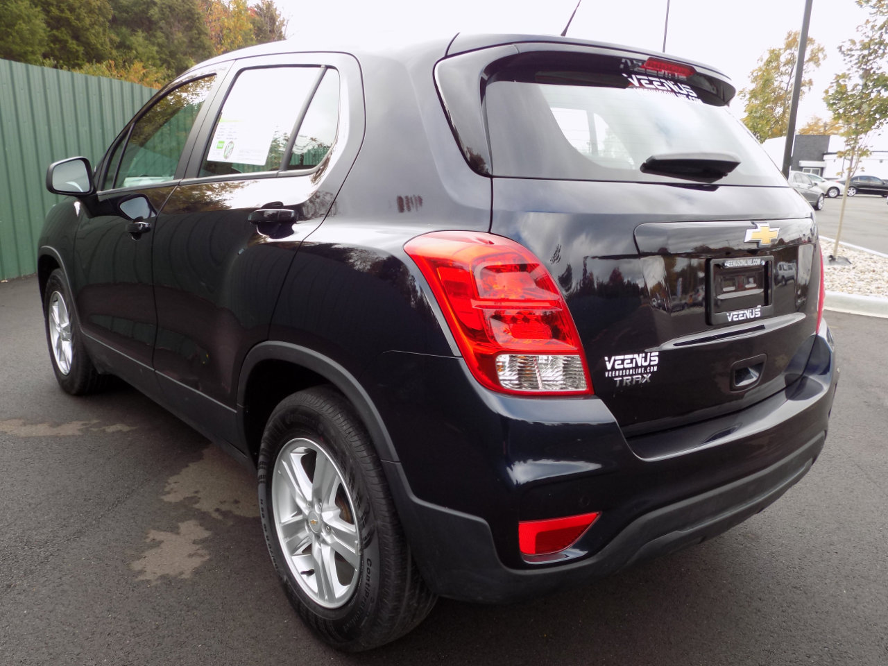 Used 2021 Chevrolet Trax LS image 4