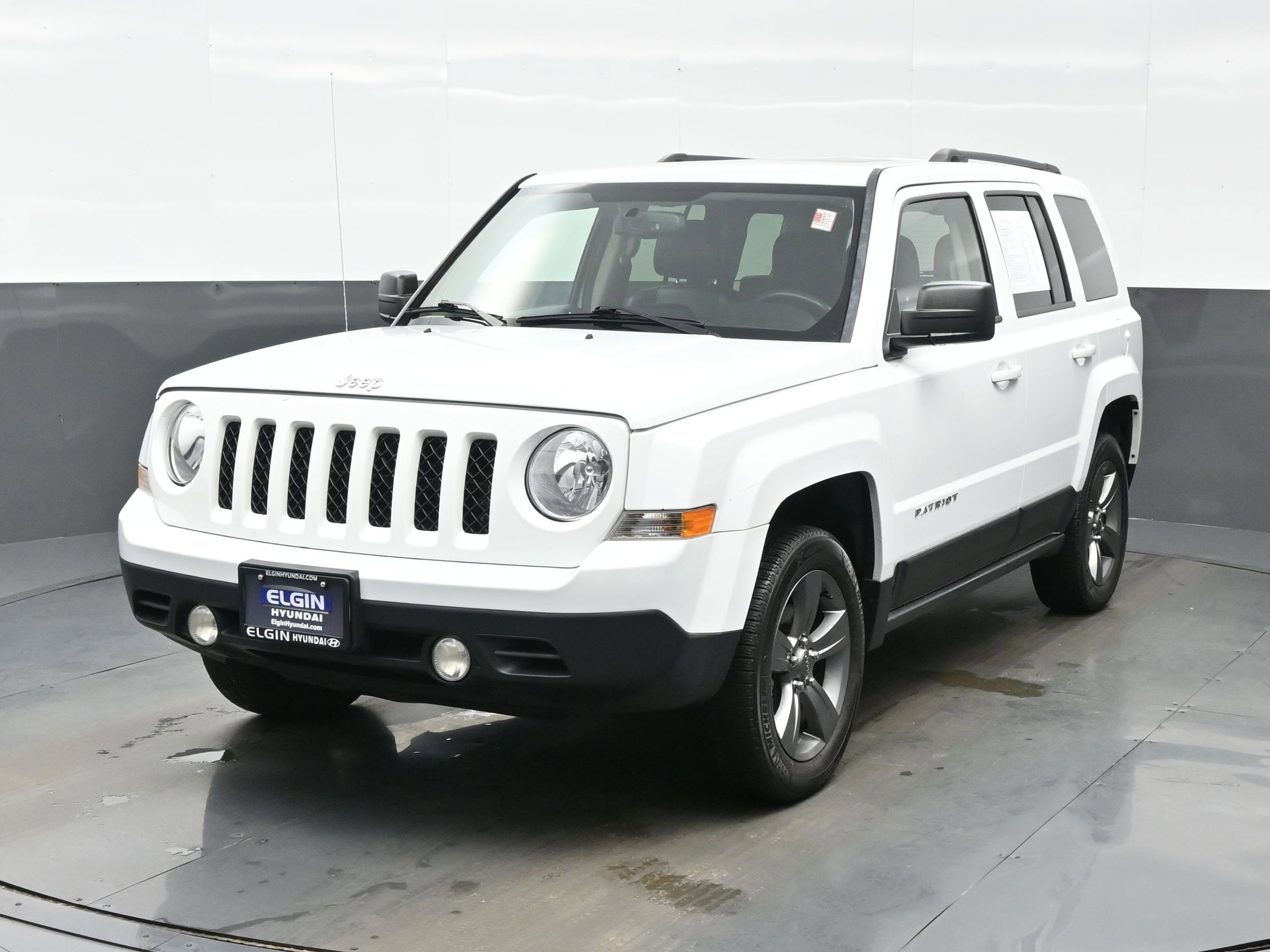 Used 2015 Jeep Patriot High Altitude image 1
