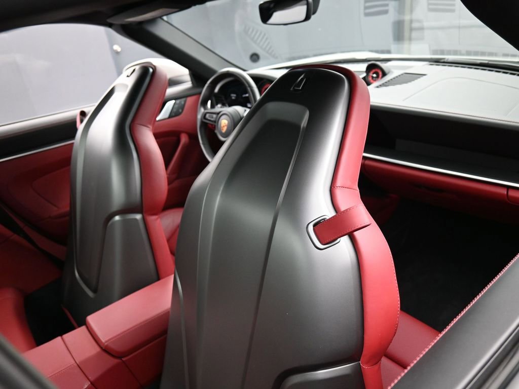 Certified 2022 Porsche 911 Targa 4 GTS image 26
