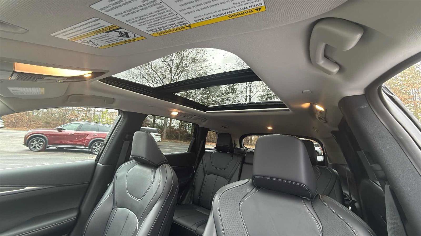 Certified 2025 INFINITI QX60 Luxe image 23
