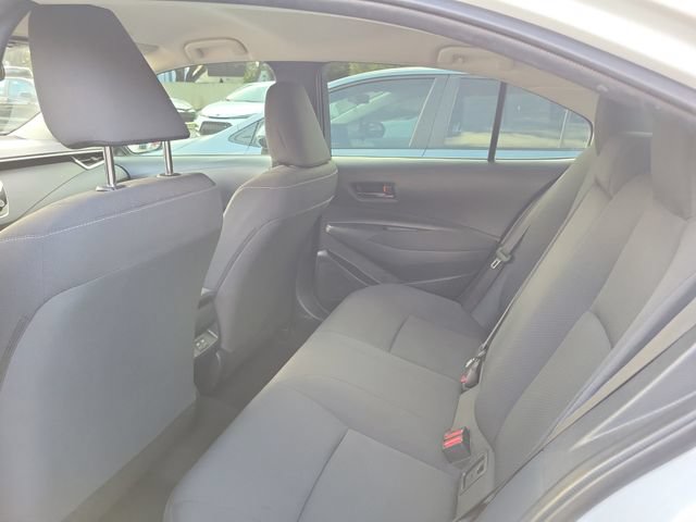 Used 2025 Toyota Corolla LE FWD image 10