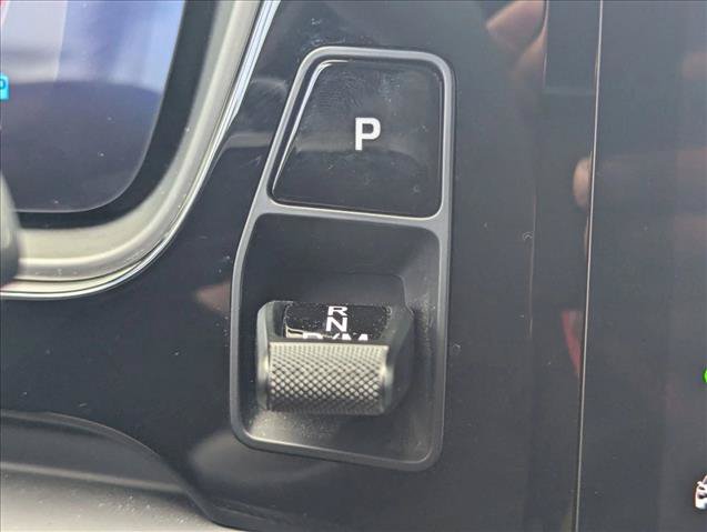 Used 2024 Porsche Cayenne Turbo AWD/4WD image 12