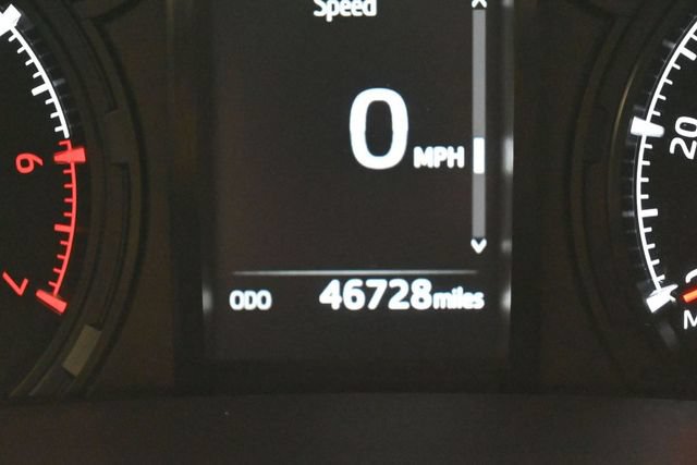Used 2023 Toyota 4Runner Limited RWD image 4