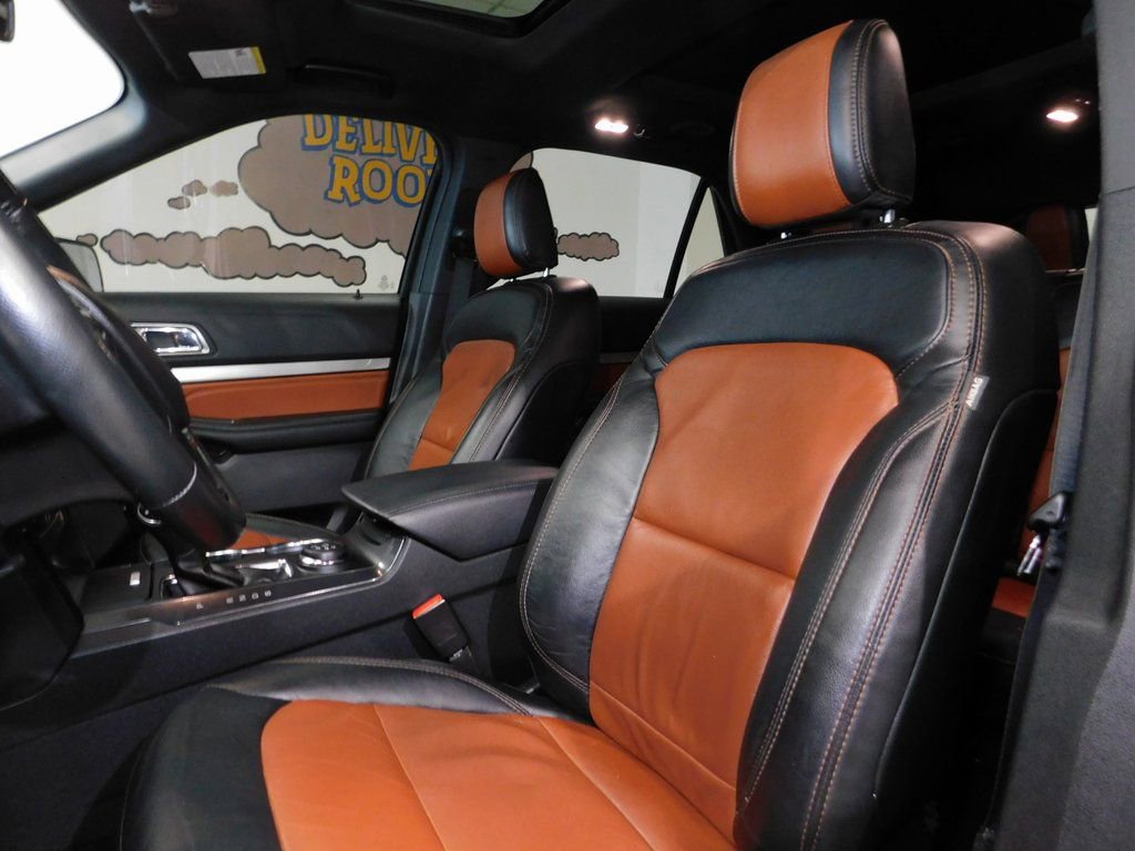 Used 2019 Ford Explorer XLT w/ XLT Desert Copper Package AWD/4WD image 36