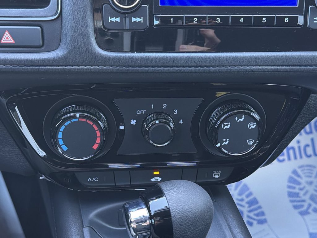 Used 2022 Honda HR-V LX image 21