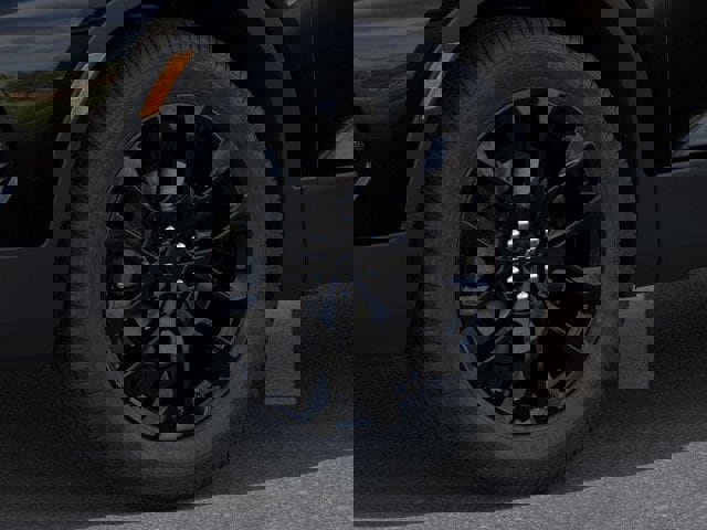 New 2025 Chevrolet Blazer LT w/ LPO, Black Sport Package image 10