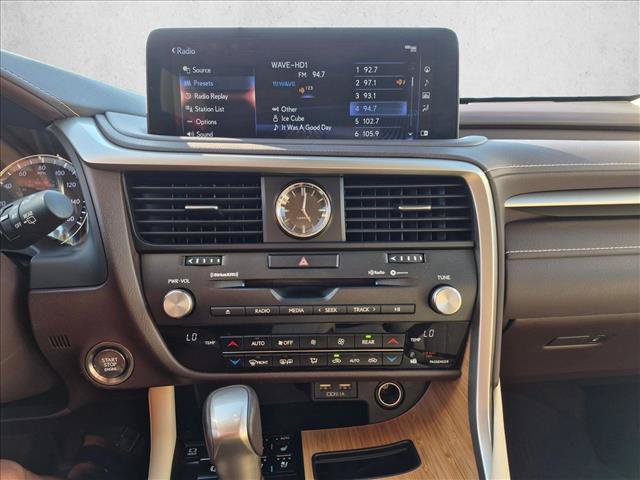 Used 2020 Lexus RX 350L Premium w/ Premium Package AWD/4WD image 12