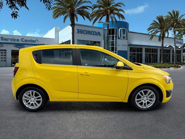 Used 2016 Chevrolet Sonic LT w/ LT Promotional Package FWD image 9