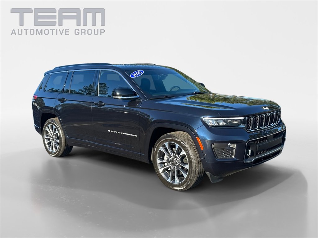 Used 2025 Jeep Grand Cherokee L Overland w/ Advanced Protech Group III