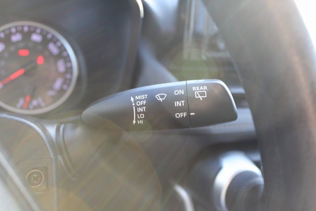 Used 2022 Toyota RAV4 LE image 33