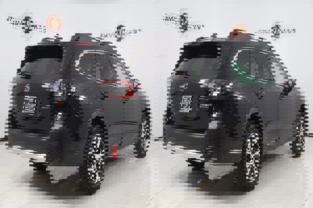 Used 2022 Subaru Outback Limited image 3
