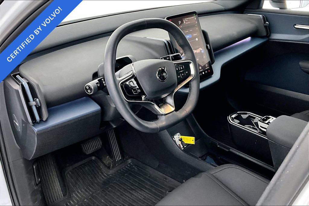 Certified 2025 Volvo EX30 Plus w/ Protection Package Premier AWD/4WD image 15