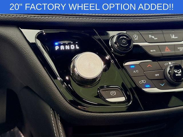 New 2027 Chrysler Pacifica Limited AWD/4WD image 16
