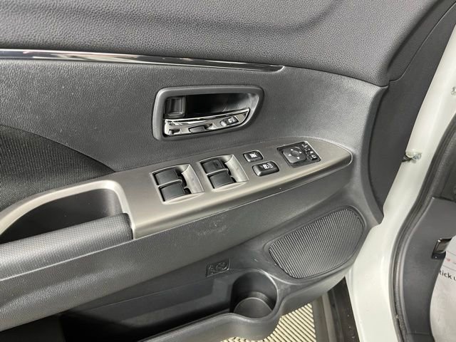 Used 2021 Mitsubishi Outlander Sport SE AWD/4WD image 13