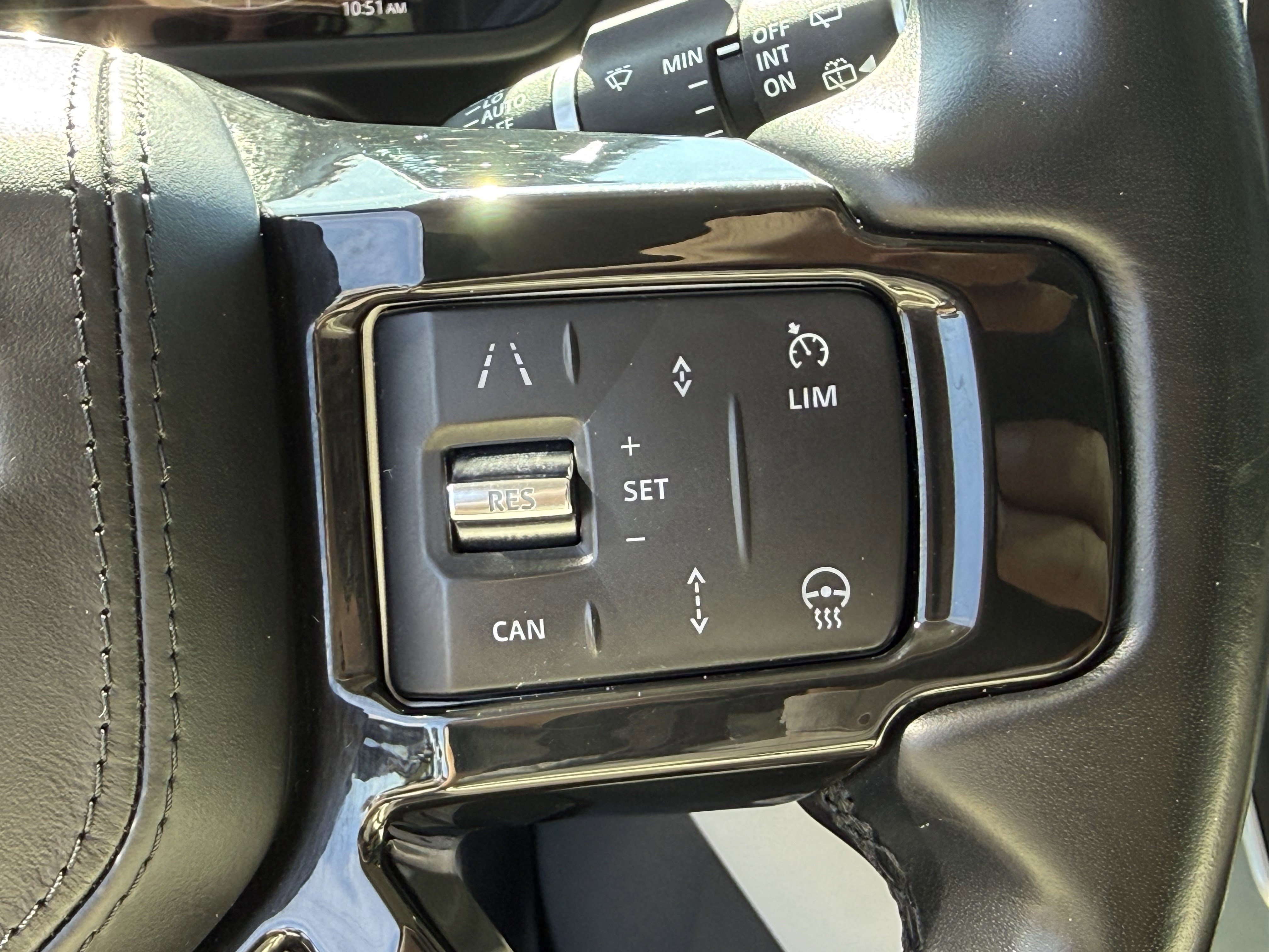 Used 2023 Land Rover Defender 130 First Edition image 17