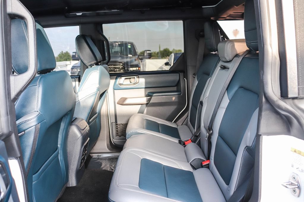 Used 2024 Ford Bronco Outer Banks AWD/4WD image 23