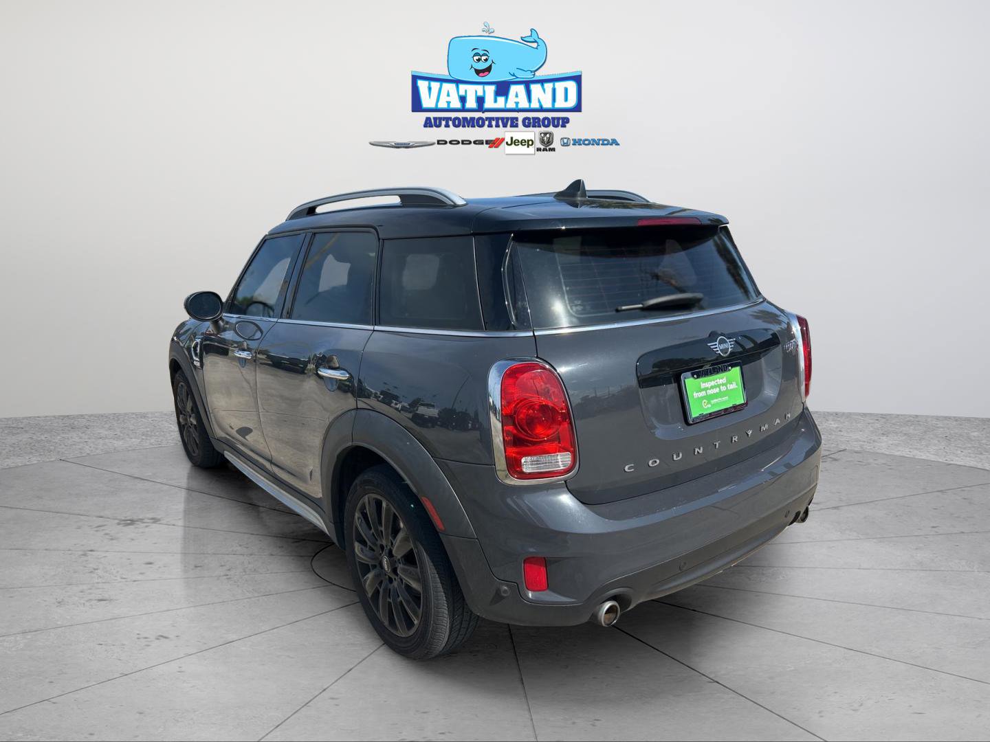 Used 2019 MINI Cooper Countryman S w/ Storage Package FWD image 3