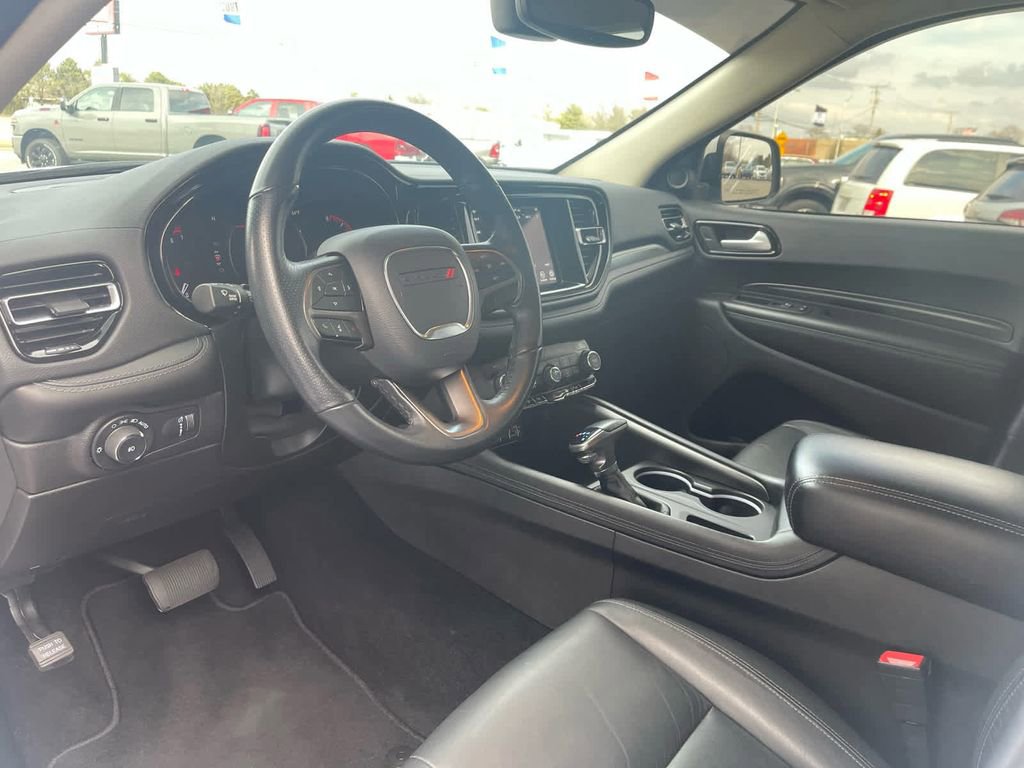 Used 2021 Dodge Durango SXT image 21