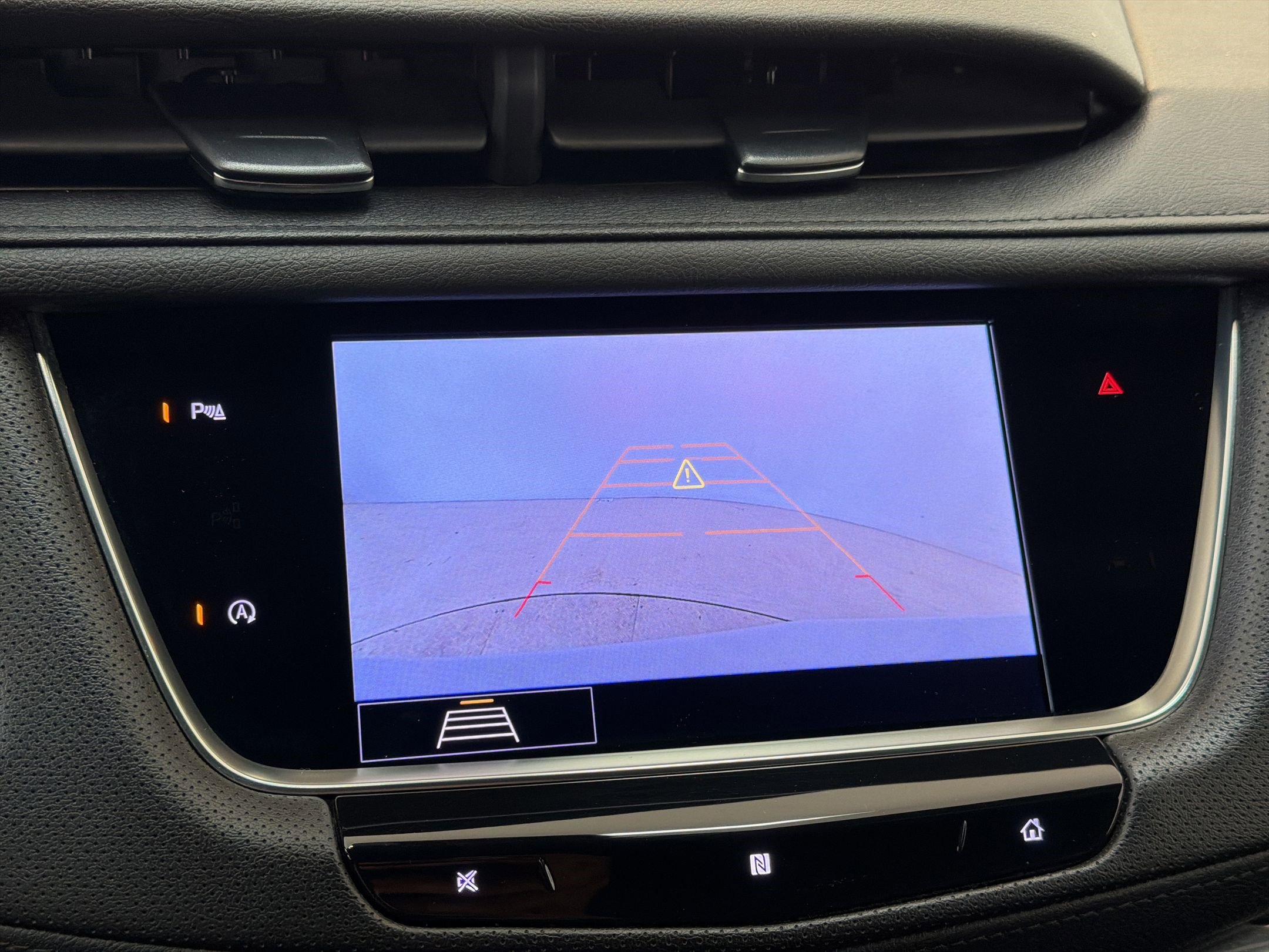 Used 2020 Cadillac XT5 Premium Luxury image 23
